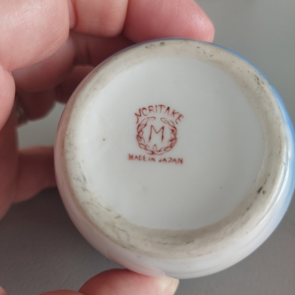 VTG Noritake Lusterware Creamer Swan Lake Tree Orange Black Blue 2.25 inch - Picture 5 of 8